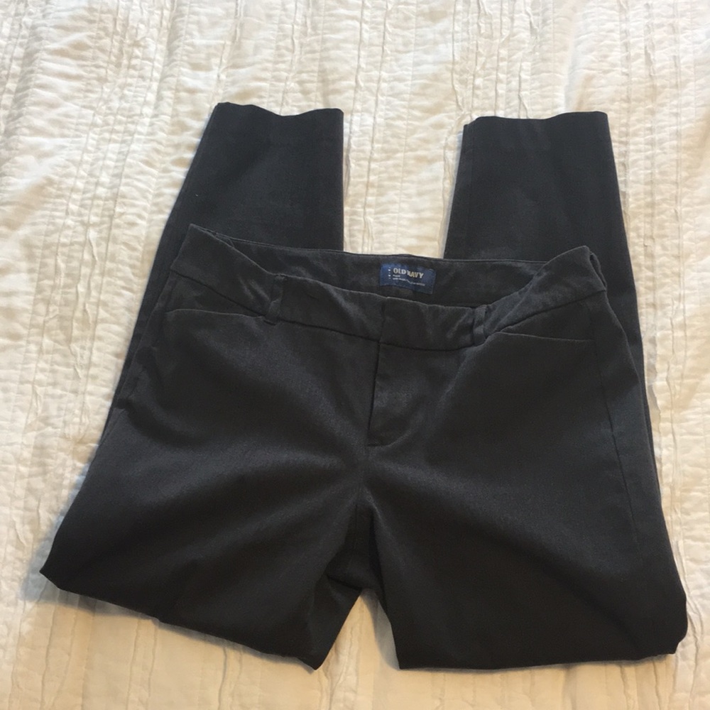 Old Navy pixie ankle pants.